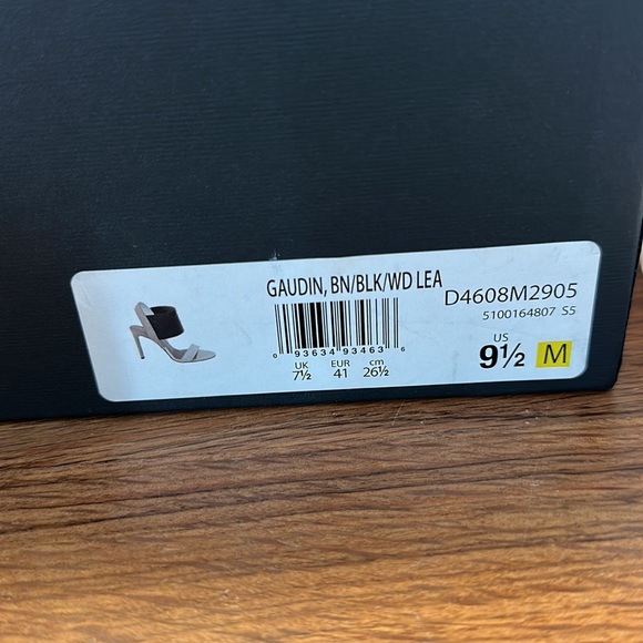 Vince Color Block Heels - Picture 10 of 10